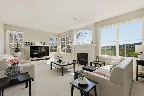 $750,000 | 5010 Northfield Drive, Gibsonia, PA 15044