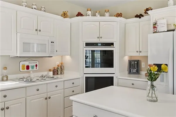 $750,000 | 5010 Northfield Drive, Gibsonia, PA 15044