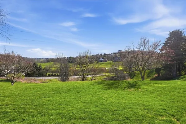 $750,000 | 5010 Northfield Drive, Gibsonia, PA 15044