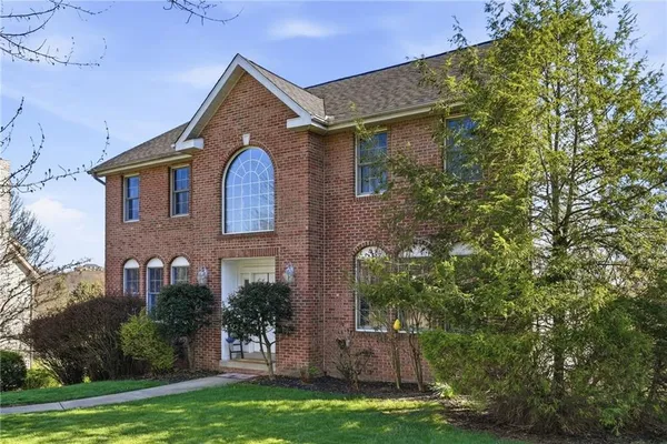 $750,000 | 5010 Northfield Drive, Gibsonia, PA 15044