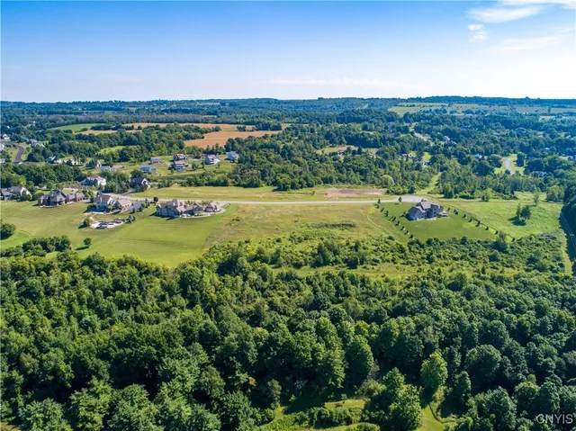 $260,000 | 7127 Kittiwake Run, Pompey, NY 13104