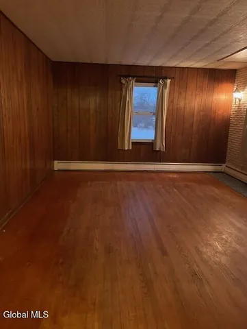 $279,900 | 433 County Road 132, Perth, NY 12086