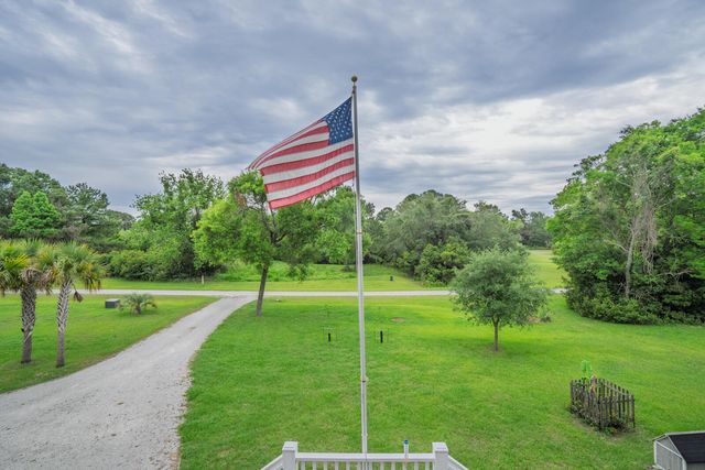 $642,000 | 1064 Blackbear Drive, Edisto Island, SC 29438