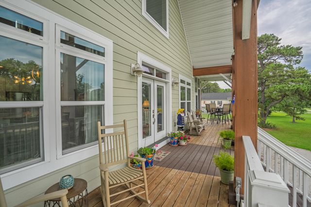 $642,000 | 1064 Blackbear Drive, Edisto Island, SC 29438