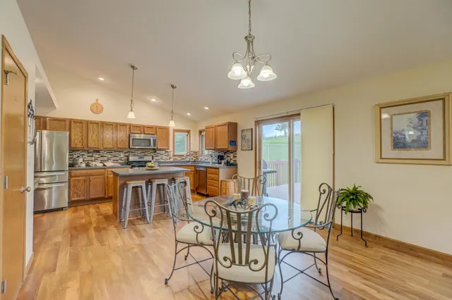 $524,795 | W10006 Highway 29, River Falls, WI 54022