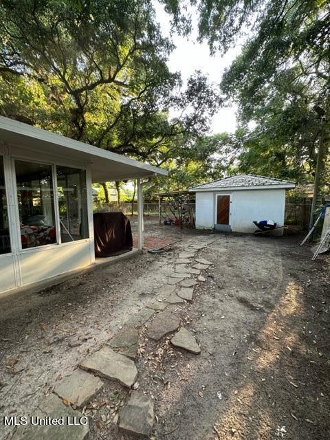 175 St Charles Avenue Biloxi, MS 39530 - Photo 36 of 41 image6