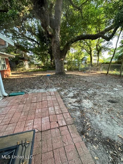 175 St Charles Avenue Biloxi, MS 39530 - Photo 39 of 41 image9