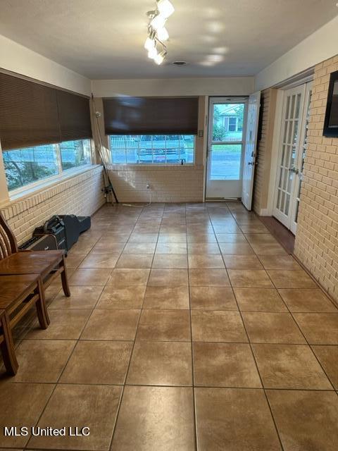 175 St Charles Avenue Biloxi, MS 39530 - Photo 5 of 41 image7 (2)