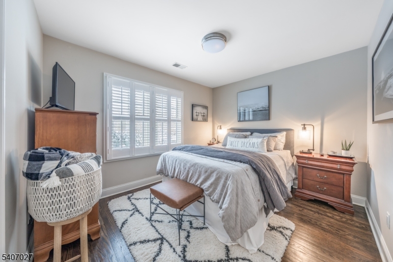 24 Loantaka Way Madison, NJ 07940 - Photo 21 of 50