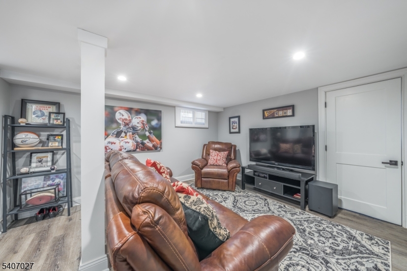 24 Loantaka Way Madison, NJ 07940 - Photo 27 of 50