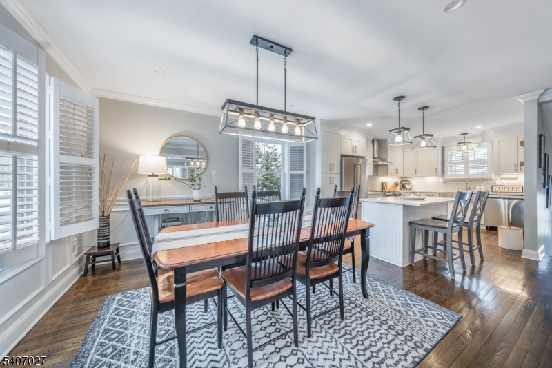 24 Loantaka Way Madison, NJ 07940 - Photo 3 of 50