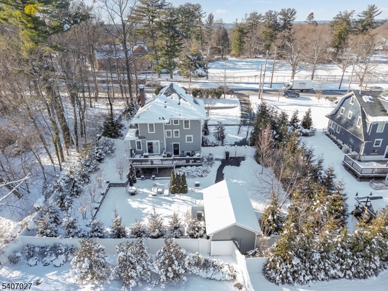 24 Loantaka Way Madison, NJ 07940 - Photo 7 of 50