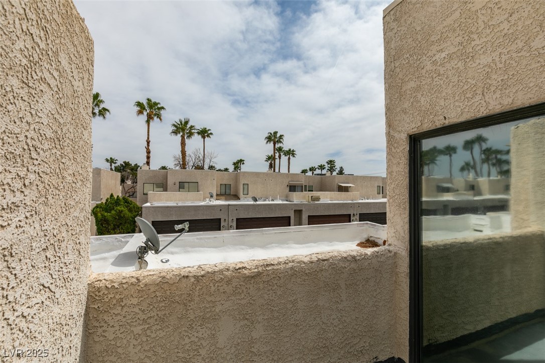 2681 Ruthe Duarte Avenue Las Vegas, NV 89121 - Photo 40 of 43 View of balcony