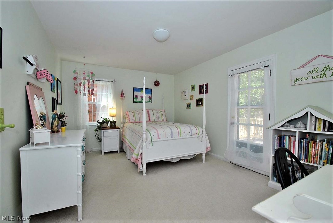 2392 Saybrook Road Cleveland, OH 44118 - Photo 13 of 18 Gallery Image 13