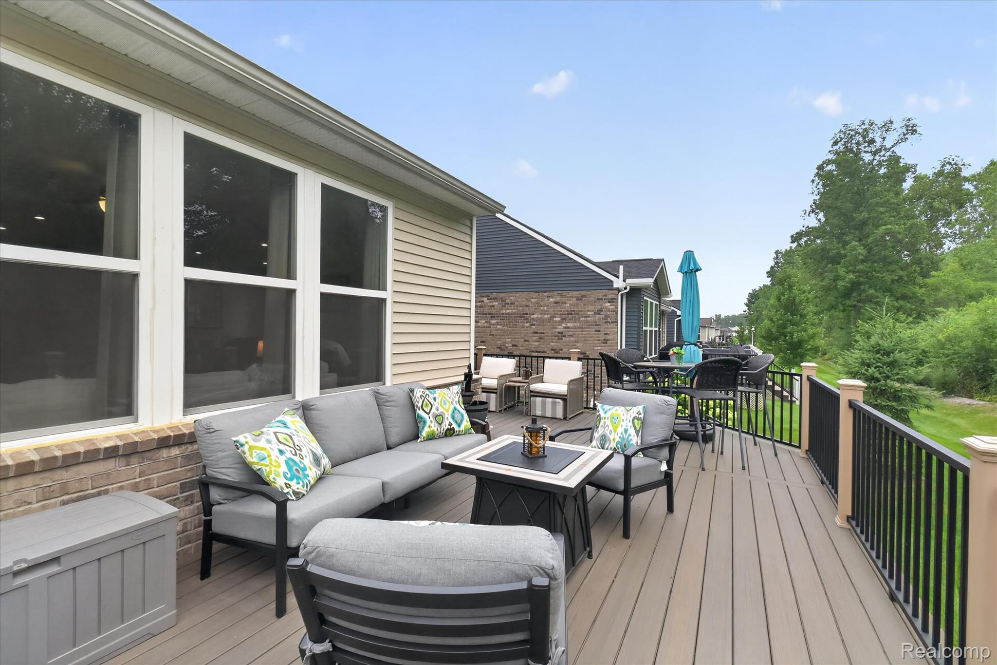 4795 Bingham Road Canton, MI 48188 - Photo 45 of 50 46-4795-Bingham-Rd-WindowStill.jpg