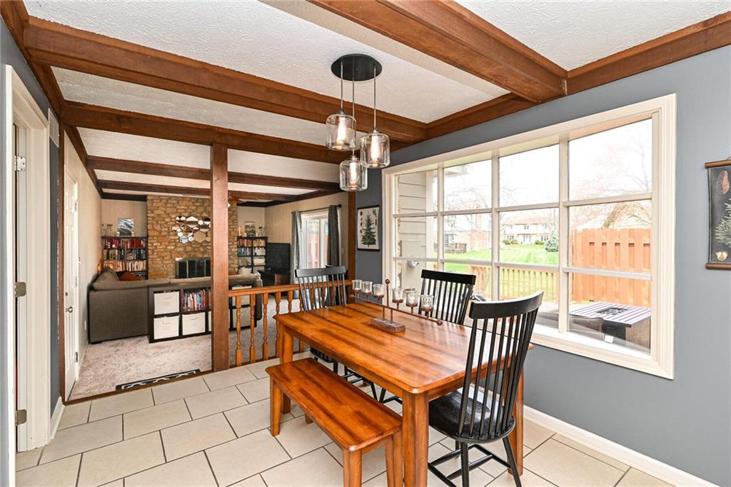 12727 Charing Cross Road Carmel, IN 46033 - Photo 15 of 40 Gallery Image 15