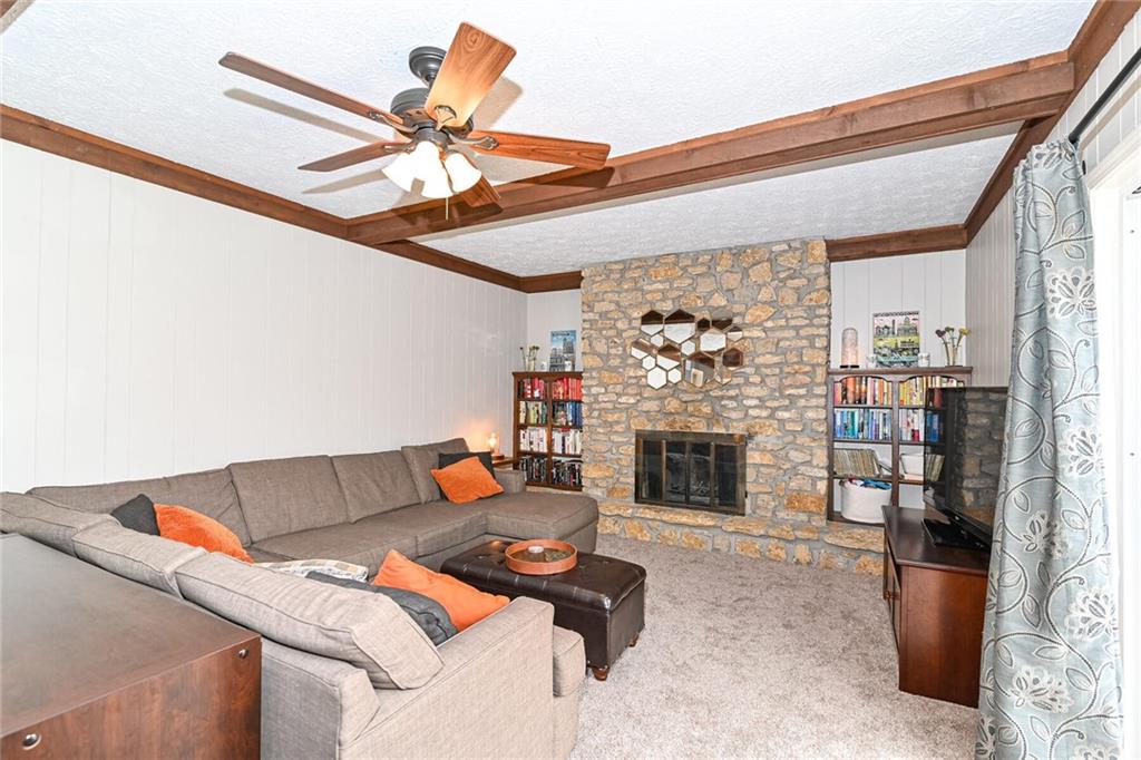 12727 Charing Cross Road Carmel, IN 46033 - Photo 17 of 40 Gallery Image 17
