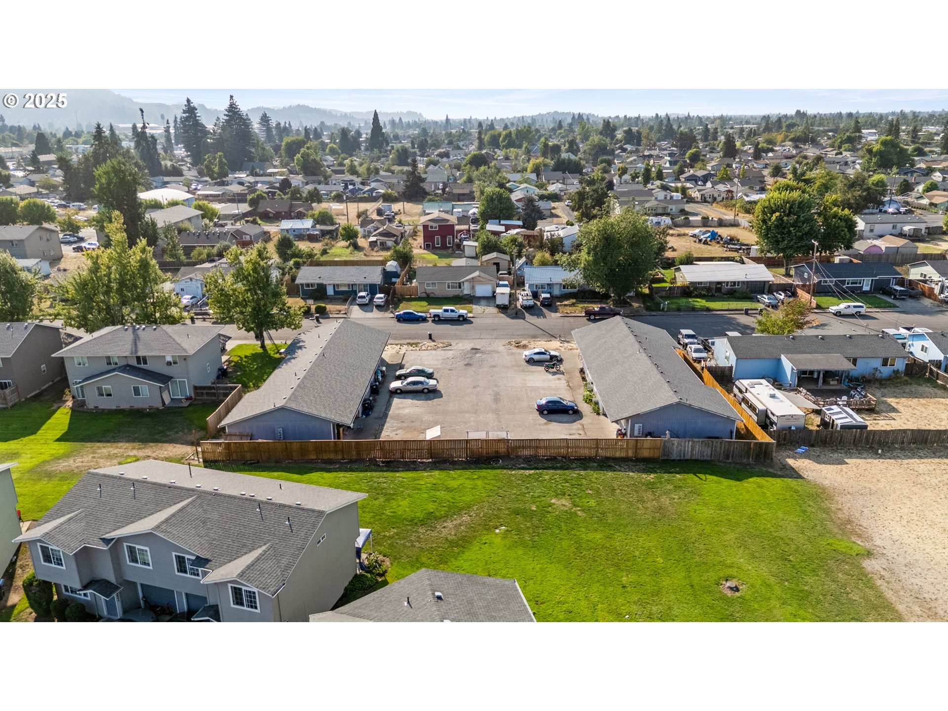 351 40th Street Springfield, OR 97478 - Photo 17 of 20