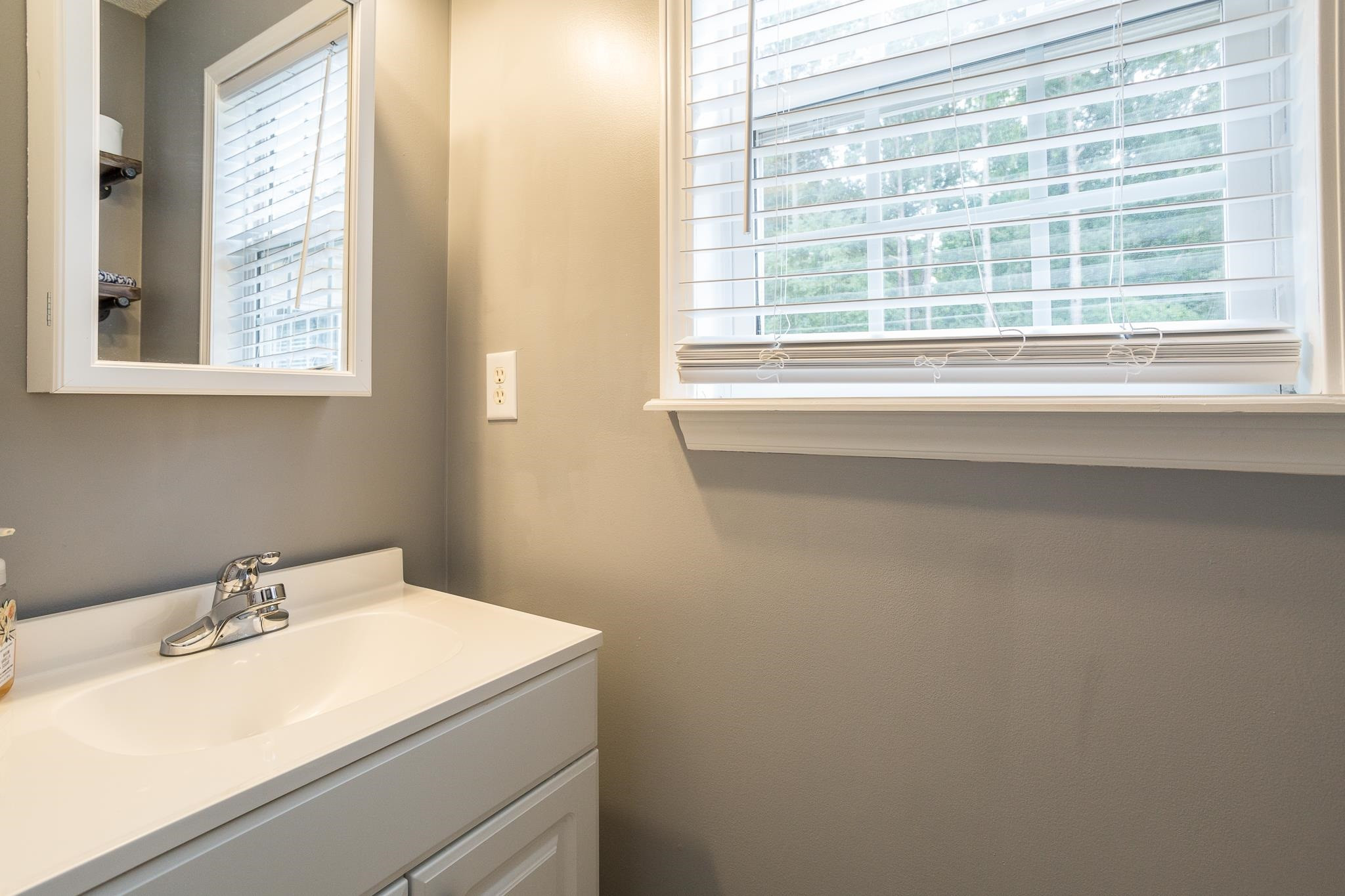 712 Turmeric Lane Durham, NC 27713 - Photo 15 of 28 Half Bathroom