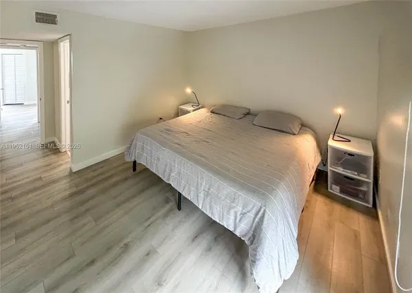 $2,500 | 650 Northwest 86th Place, Unit 3209, Miami, FL 33126