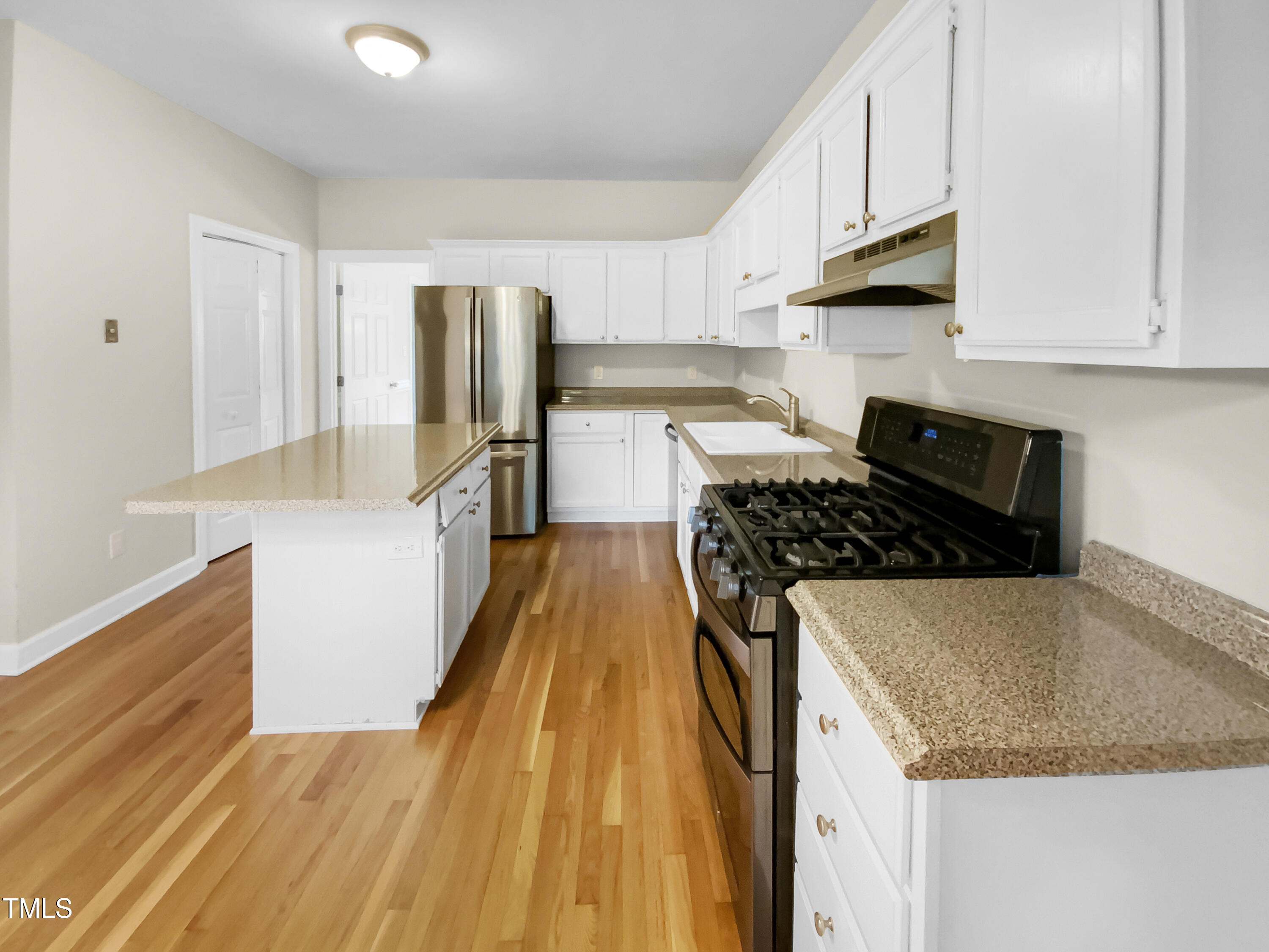 316 Arlington Ridge Cary, NC 27513 - Photo 10 of 22 listing_9