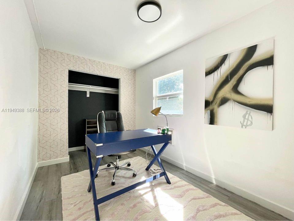 1130 Northeast 111th Street Miami, FL 33161 - Photo 17 of 19