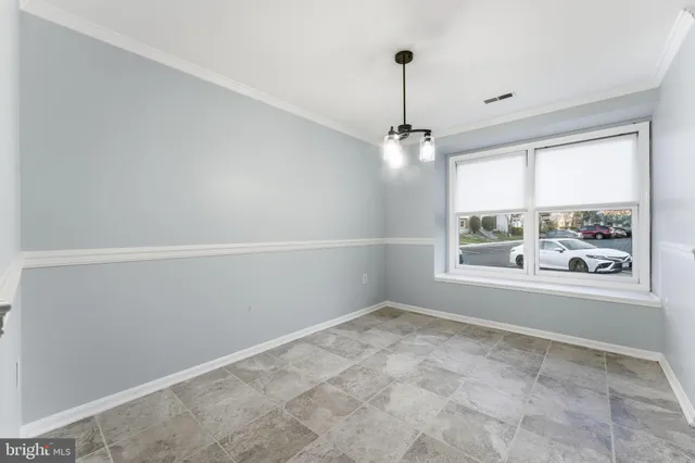 $375,000 | 7498 Tangier Way, Manassas, VA 20109