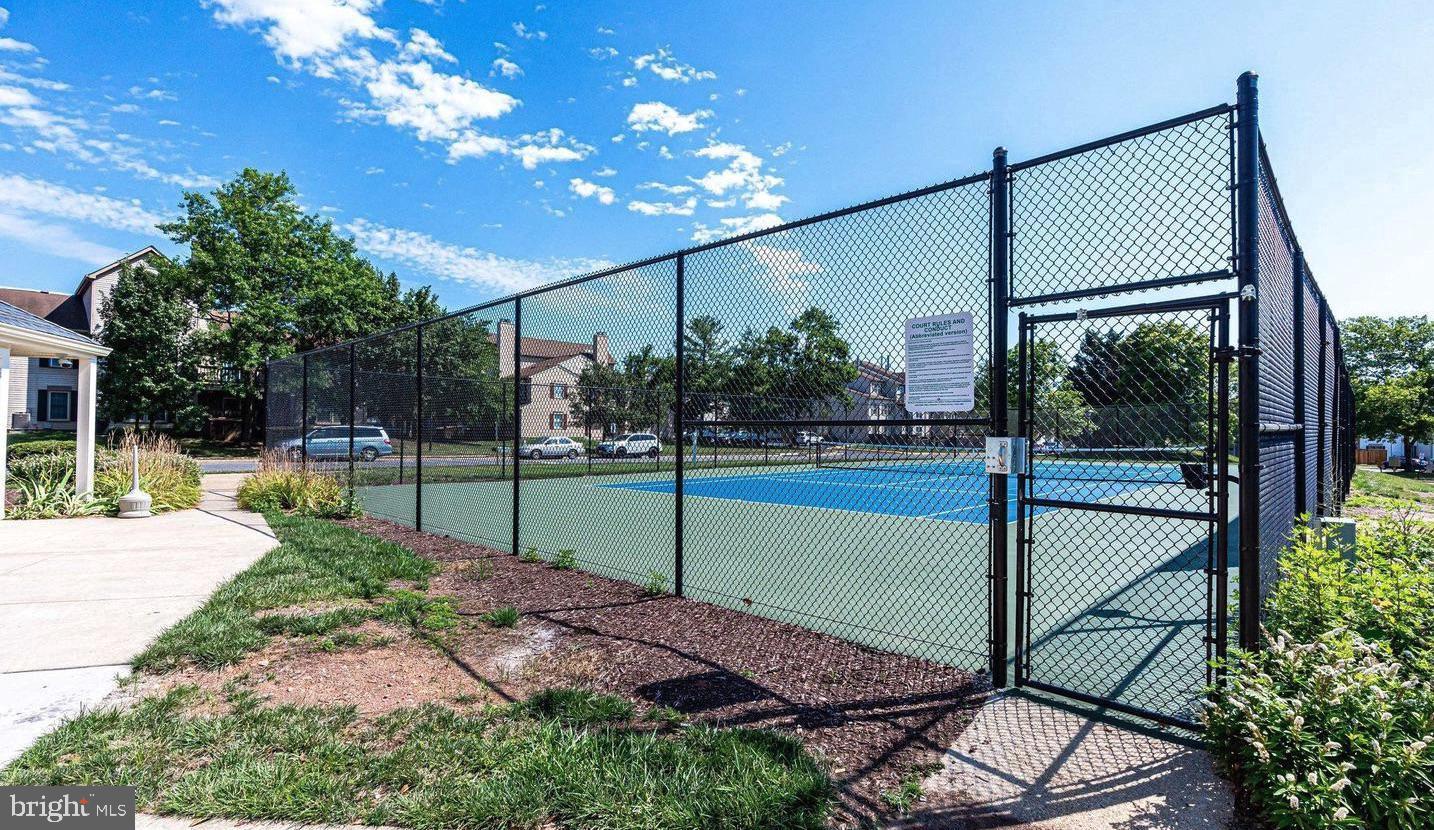 7498 Tangier Way Manassas, VA 20109 - Photo 37 of 40 Community Tennis courts