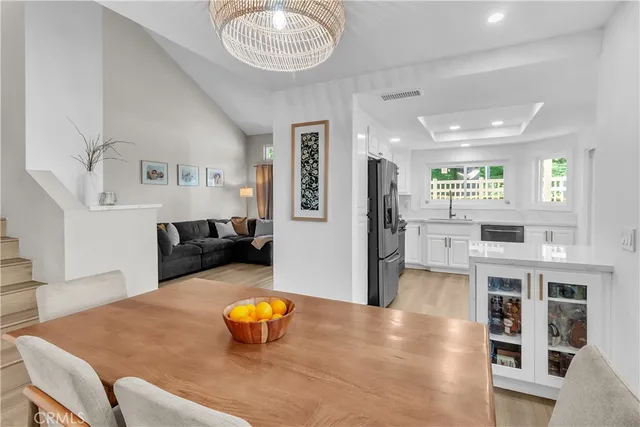 $859,900 | 5931 East Rocking Horse Way, Unit 15, Orange, CA 92869