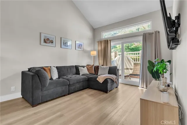 $859,900 | 5931 East Rocking Horse Way, Unit 15, Orange, CA 92869