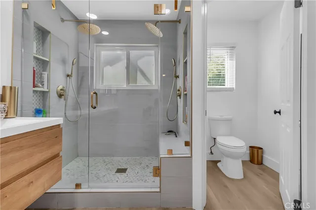 $859,900 | 5931 East Rocking Horse Way, Unit 15, Orange, CA 92869