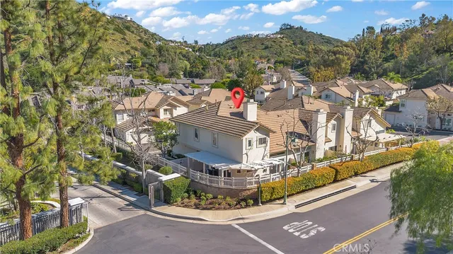 $859,900 | 5931 East Rocking Horse Way, Unit 15, Orange, CA 92869