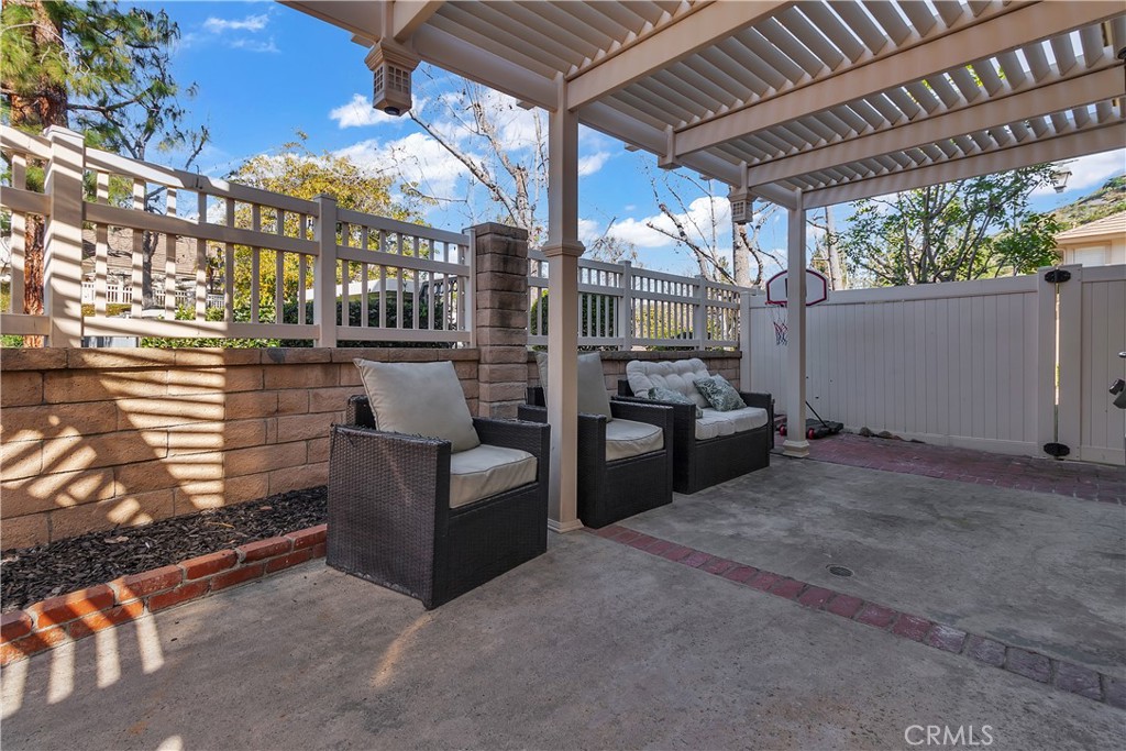 5931 East Rocking Horse Way, Unit 15 Orange, CA 92869 - Photo 34 of 43