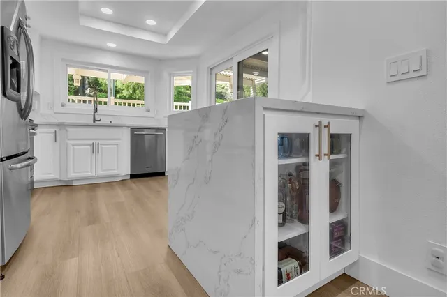 $859,900 | 5931 East Rocking Horse Way, Unit 15, Orange, CA 92869