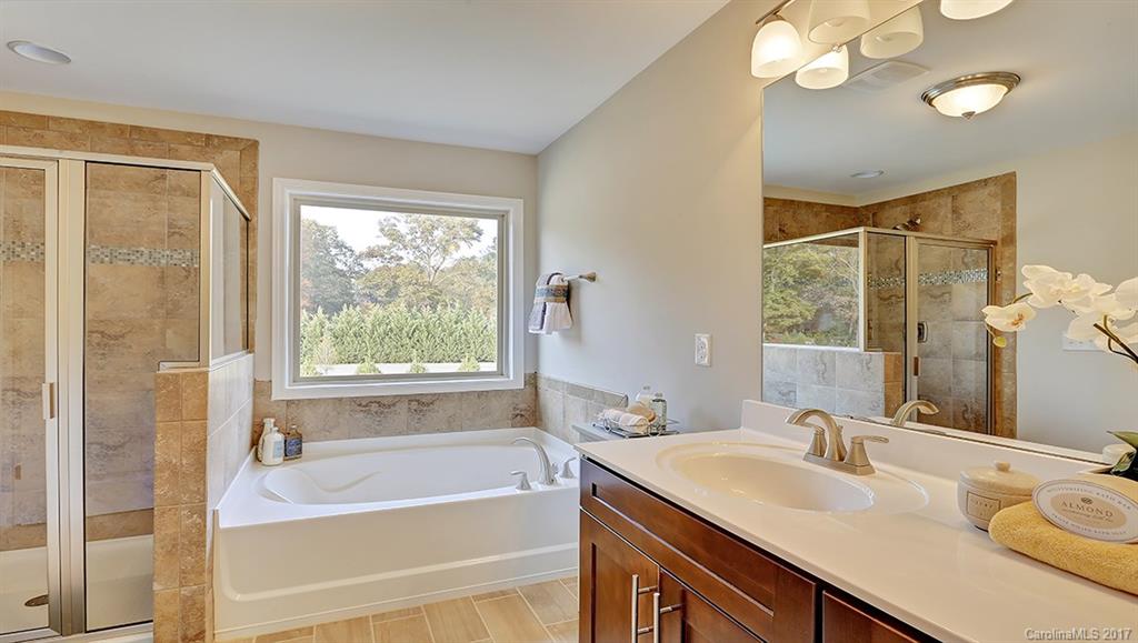 9926 Perth Moor Road Charlotte, NC 28278 - Photo 14 of 24 Gallery Image 14