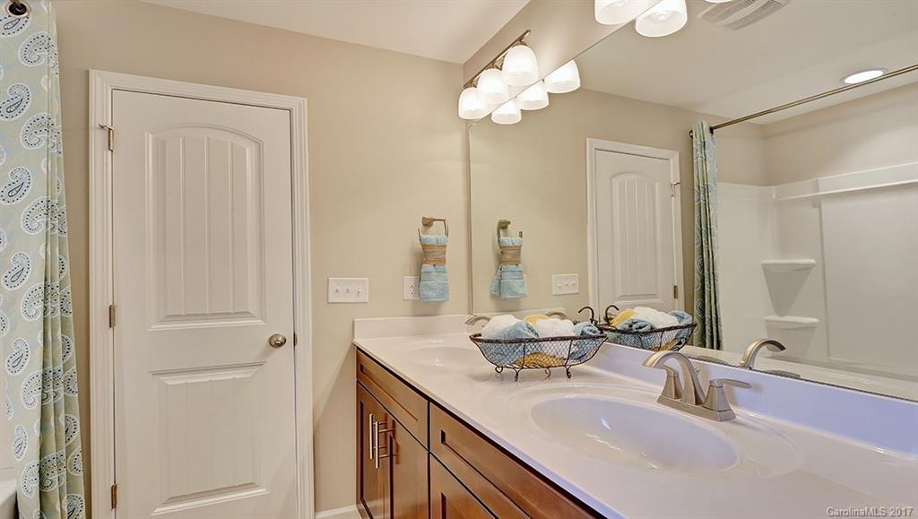 9926 Perth Moor Road Charlotte, NC 28278 - Photo 17 of 24 Gallery Image 17
