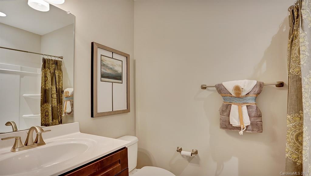 9926 Perth Moor Road Charlotte, NC 28278 - Photo 10 of 24 Gallery Image 10