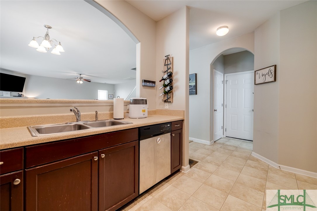 4 Chapel Pointe Circle Savannah, GA 31419 - Photo 13 of 36