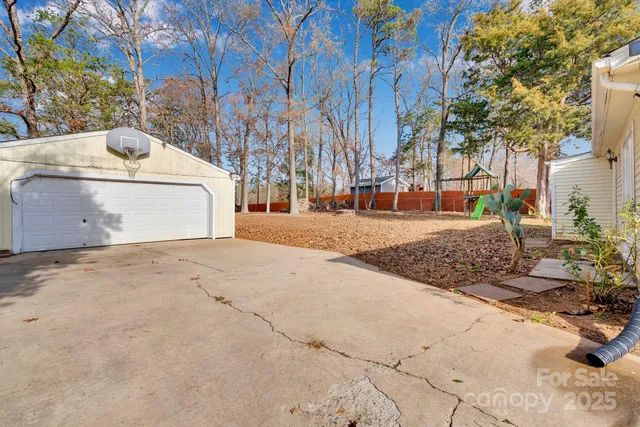 $295,000 | 11615 Antebellum Drive, Charlotte, NC 28273