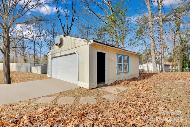 $295,000 | 11615 Antebellum Drive, Charlotte, NC 28273