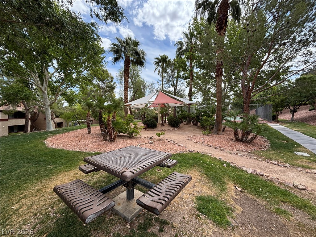 231 West Horizon Ridge Parkway, Unit 124 Henderson, NV 89012 - Photo 26 of 31