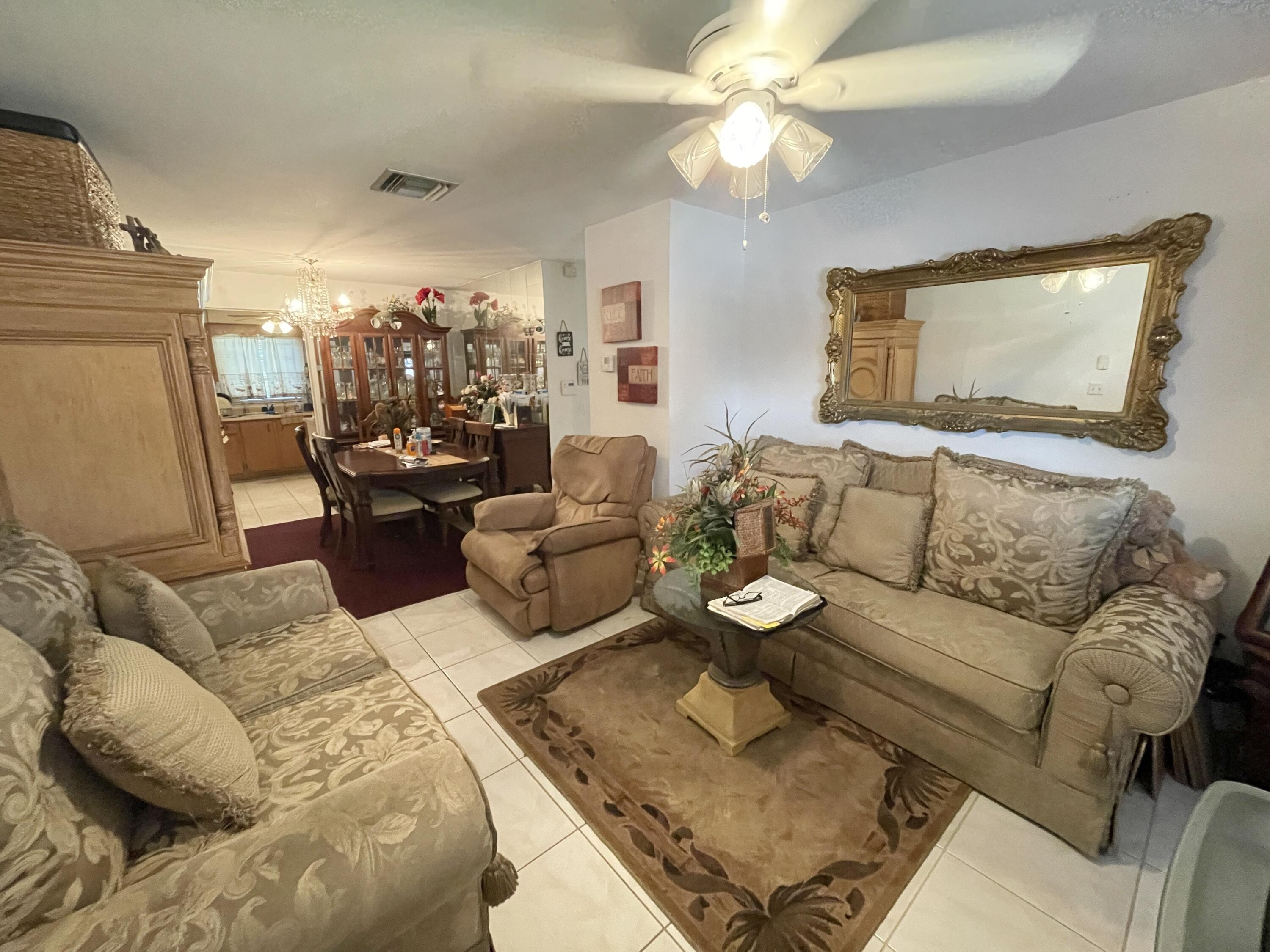 1268 West 36th Street Riviera Beach, FL 33404 - Photo 2 of 10 IMG_4498