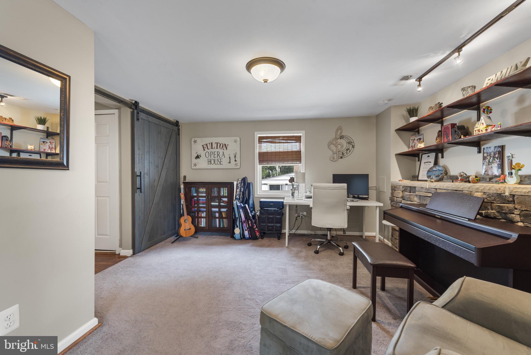 332 Poplar Road Baltimore, MD 21221 - Photo 12 of 59