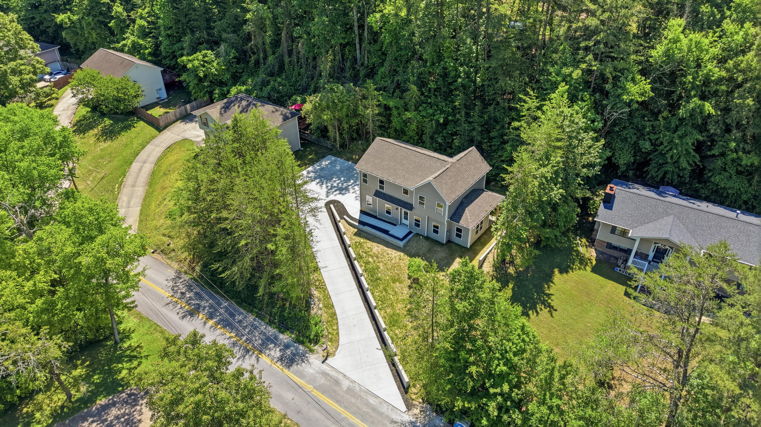 1010 Lower Mill Road Hixson, TN 37343 - Photo 26 of 28 1010 lower mill rd-27
