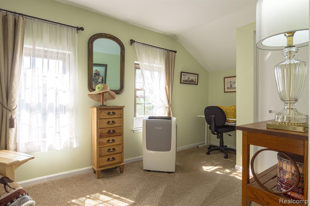 2031 Brewer Road Howell, MI 48855 - Photo 12 of 27 Gallery Image 12