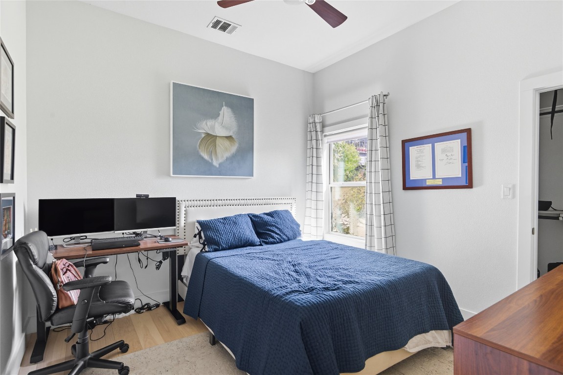 2007 South L Davis Avenue, Unit B Austin, TX 78702 - Photo 17 of 24 a bedroom with a bed and a window