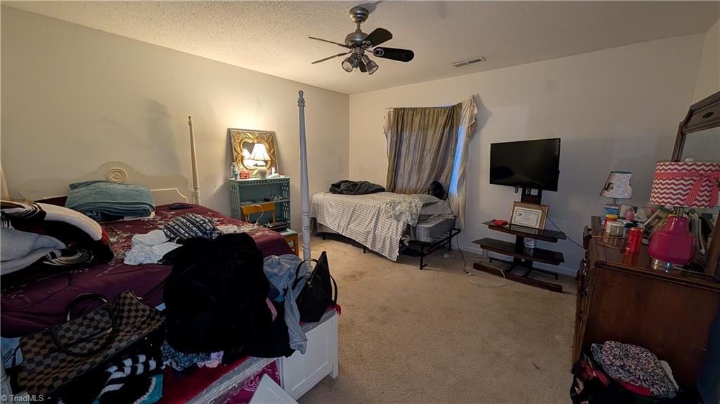 1067 Bridgend Drive High Point, NC 27282 - Photo 7 of 10