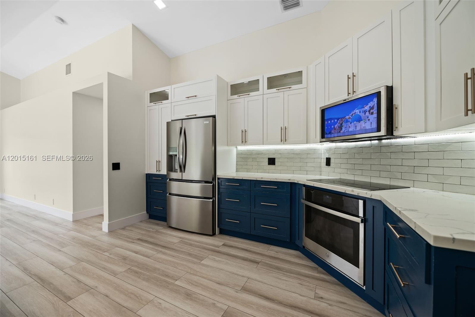3292 Ridge Trace Davie, FL 33328 - Photo 8 of 53