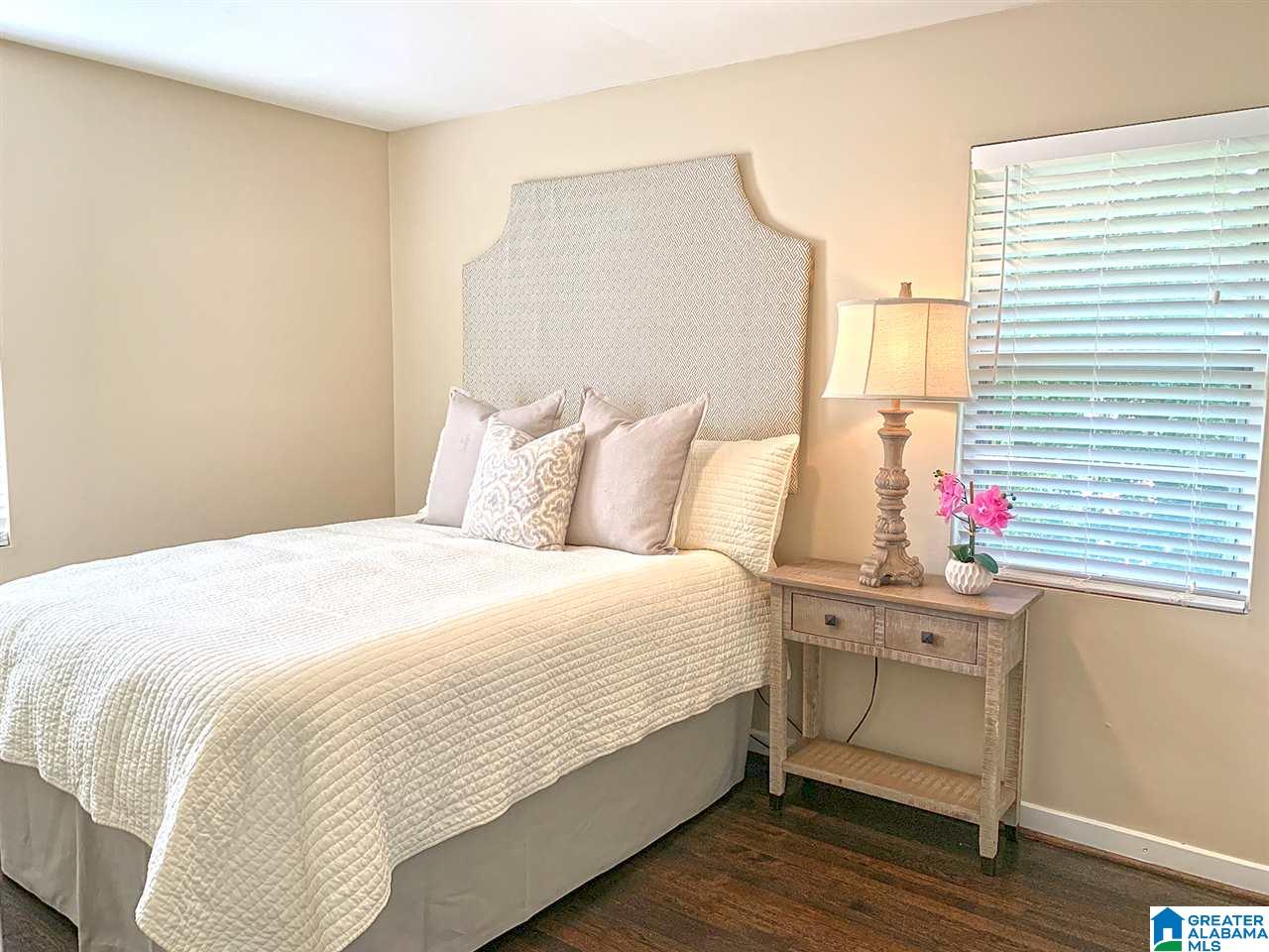 3304 Pipe Line Road Birmingham, AL 35243 - Photo 9 of 15