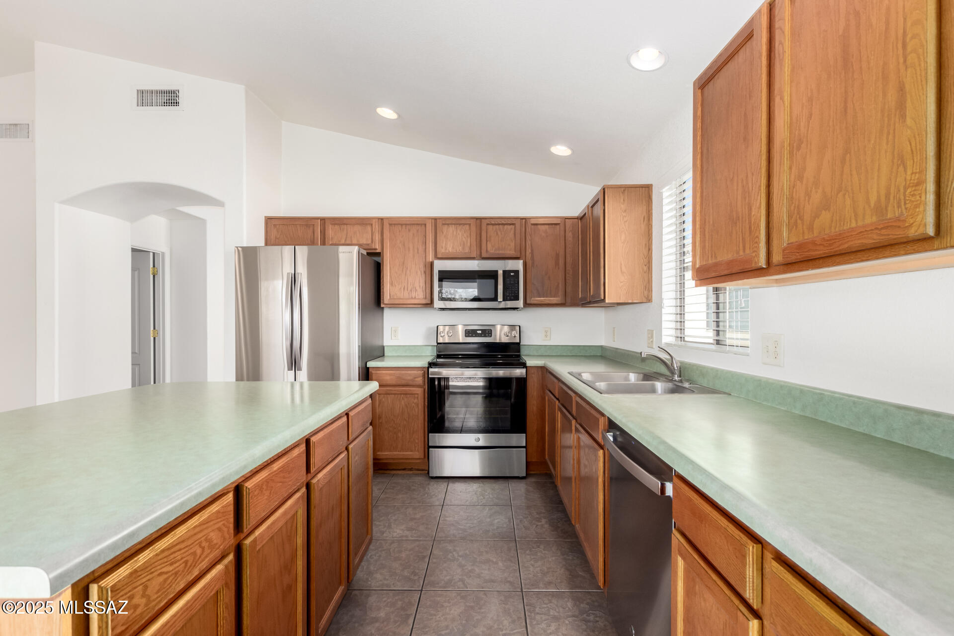 2335 West Rousseau Street Tucson, AZ 85741 - Photo 18 of 44 Gallery Image 18